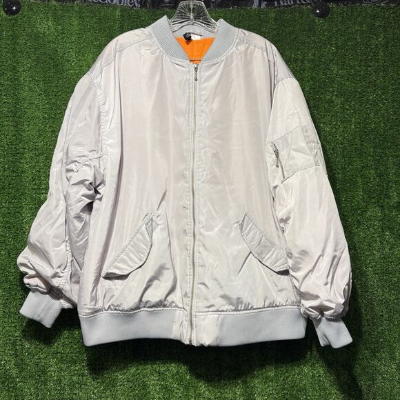 Mens H&M Zip Up Nylon Bomber Jacket Coat Men’s Size Medium Light Gray Silver - Picture 1 of 8